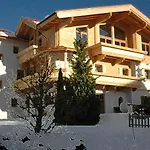 Apartment Stier *