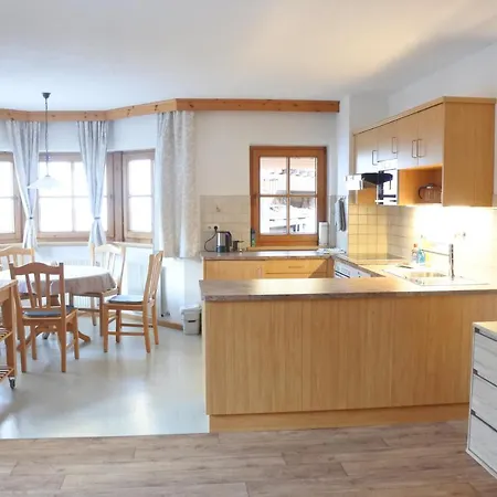Stier Apartment *